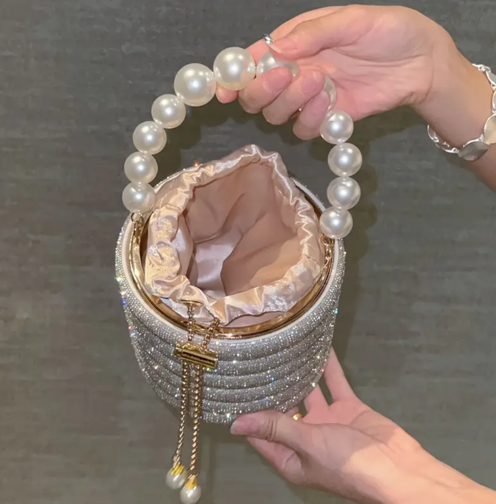 Women's elegant bag