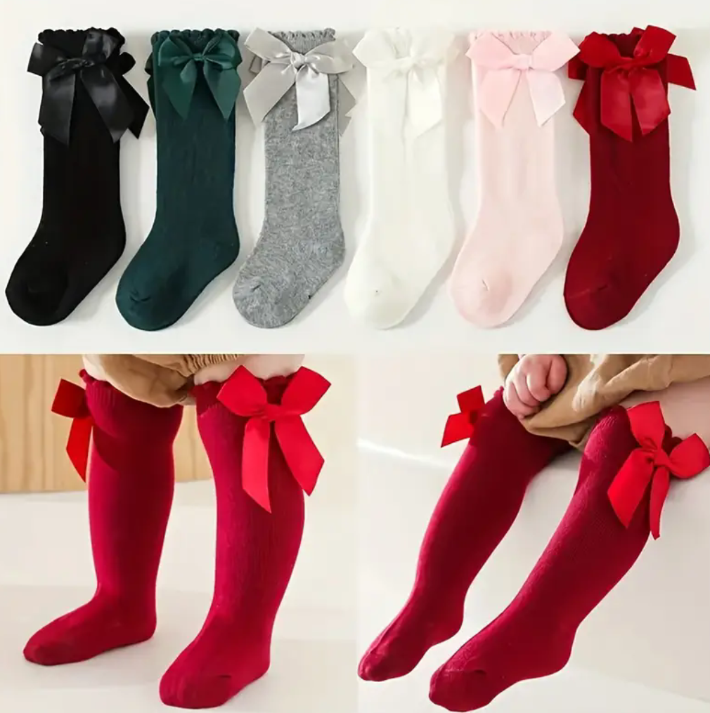 Girls 6 pair-stocking socks with bow tie